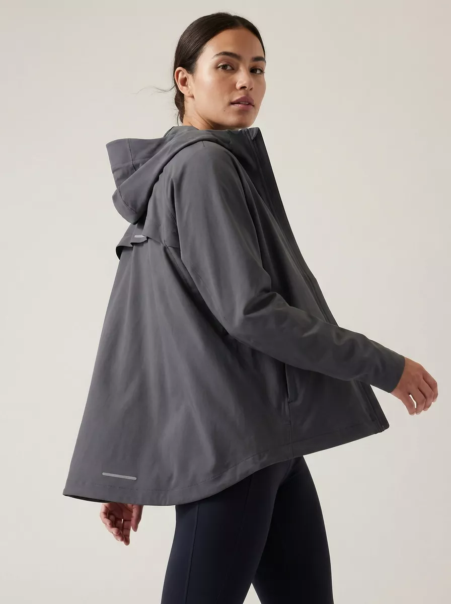 服装表达 · 姿态与线条